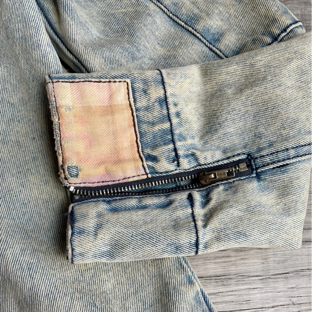 Somedays Lovin Oversized Denim Jacket W/Faux Fur Weathered Aged Acid Wash SZ S